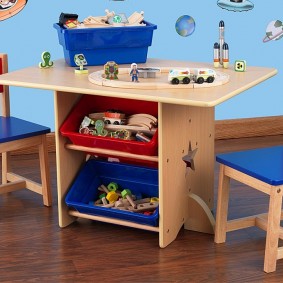 types de chaise en bois pour enfants