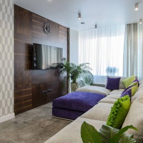 TV sul muro accento del soggiorno