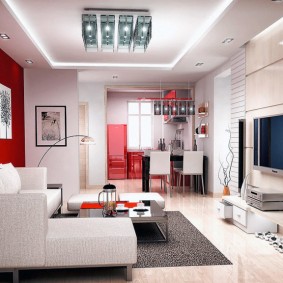 Modular πίνακες πάνω στο κόκκινο τοίχο