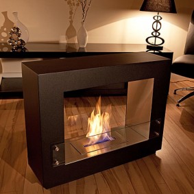 biofireplace مستطيلة في حالة المعادن