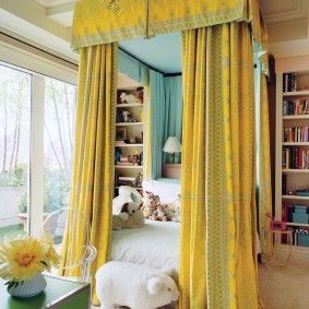 Dear canopy made of thick material