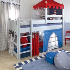 Knight's Castle Bunk Bed