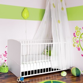 Lacquered floor in the child's room