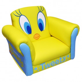 Κίτρινη ταπετσαρία φυσικών υφασμάτων