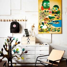 Étagère pour enfants avec tiroirs