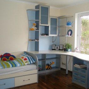 Универсална ъглова маса