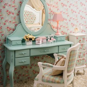 โต๊ะเครื่องแป้งเด็กสำหรับเด็กผู้หญิงวัยเรียน