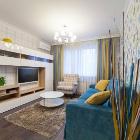 Αρθρωτός τοίχος σε διαμέρισμα πόλης