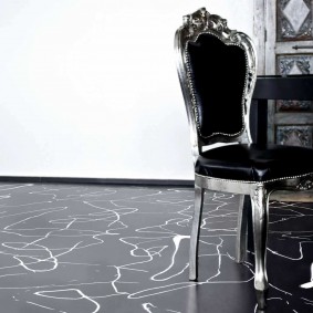 Chaise douce avec dossier bouclé