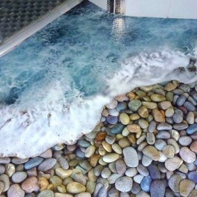 Surf sur la mer au sol de la salle de bain