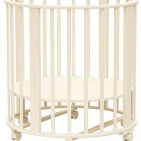 Transformatör yatağından bebek parkı