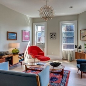 Mobili retrò nel soggiorno