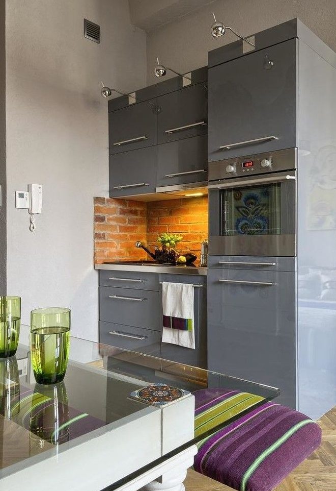 Kompakt bir mutfak için eksiksiz mutfak