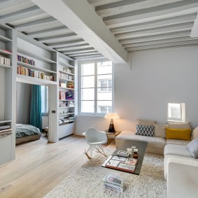 appartement aux couleurs blanches
