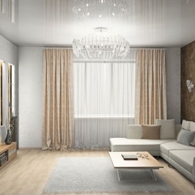 tavanul întins în camera foto la un nivel