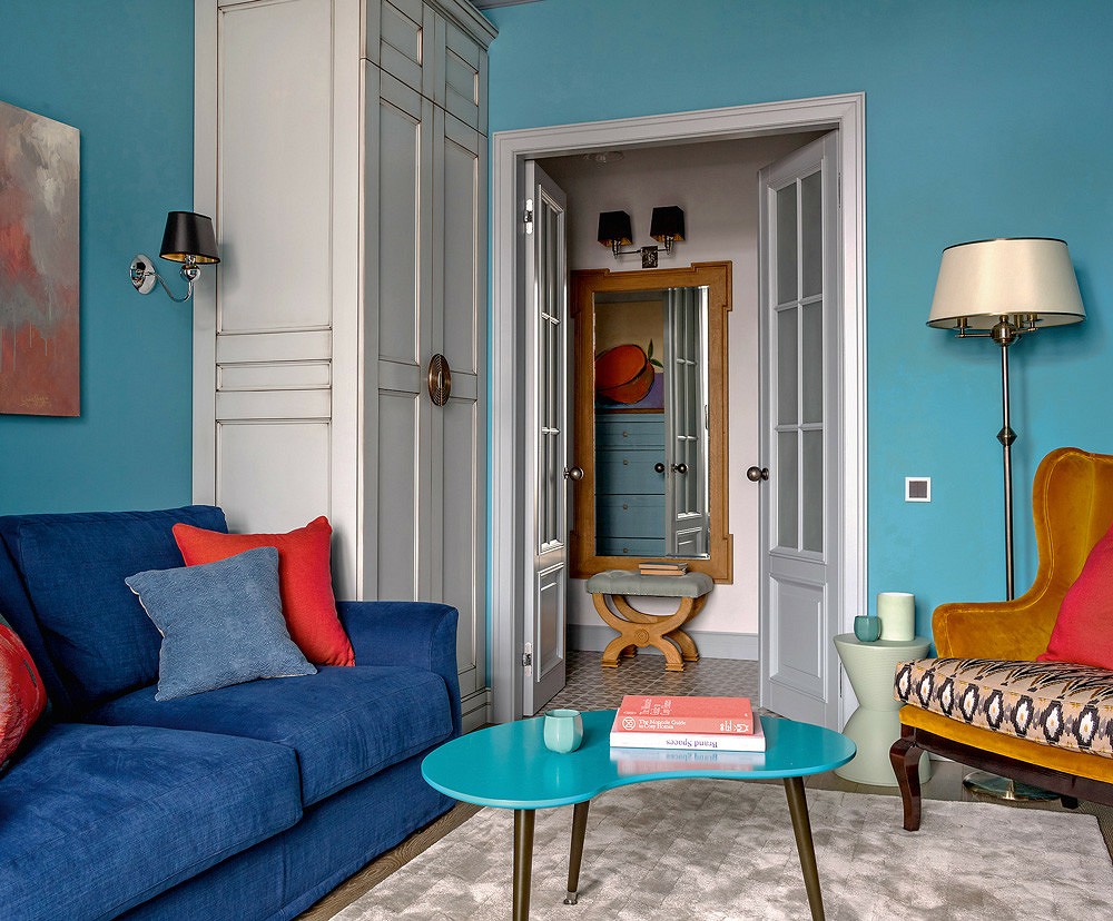 Accogliente soggiorno in treshka in stile retrò