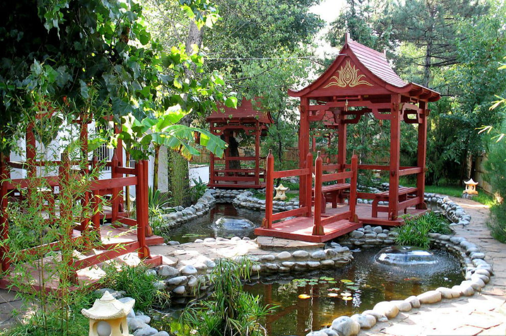 Étang de jardin de style chinois