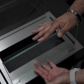 تجميع الموقد الزجاجي biofireplace