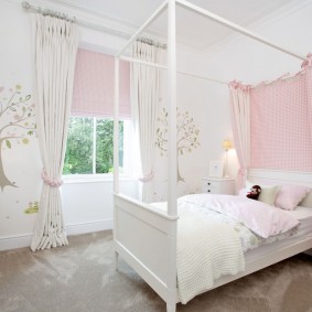 curtains in the nursery design ideas