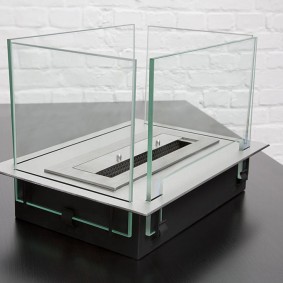 الموقد الحيوي المضغوط مع نظارات السلامة