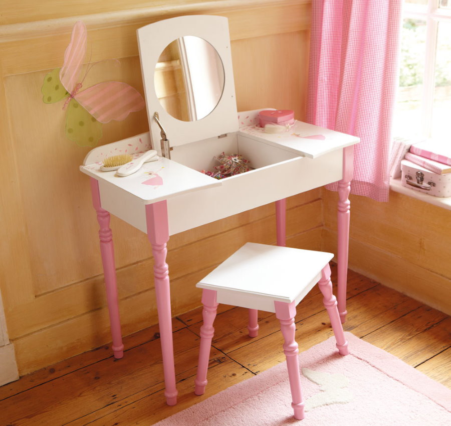 Bàn trang điểm trẻ em trên chân gỗ