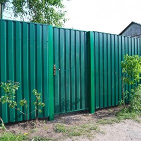 options de clôture ondulée