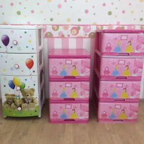 commodes bébé en plastique