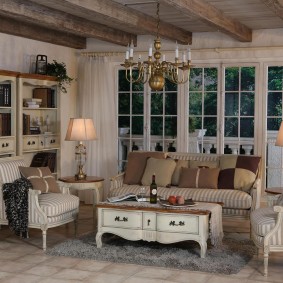 Intérieur de chalet rustique