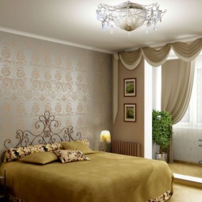 Peluche douce au plafond de la chambre