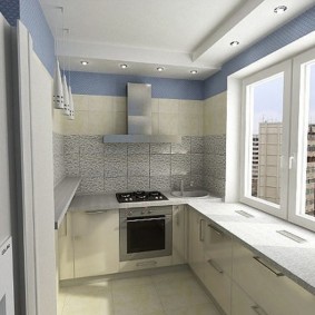 Projecteurs sur le plafond de la loggia