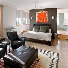 Longue chambre dans un studio