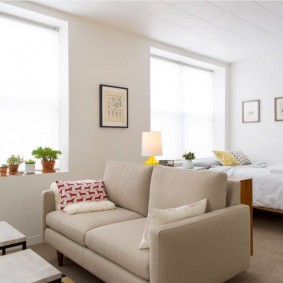 Studio aux couleurs vives