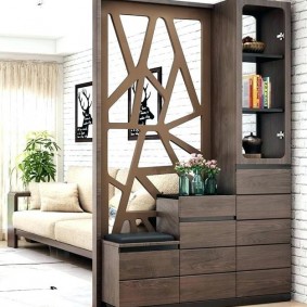 Compartimentare combinată într-un apartament mic