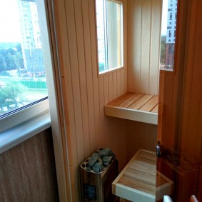 Petit hammam sur le balcon de l'appartement