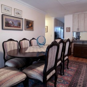 chambre 16 m² dans un studio