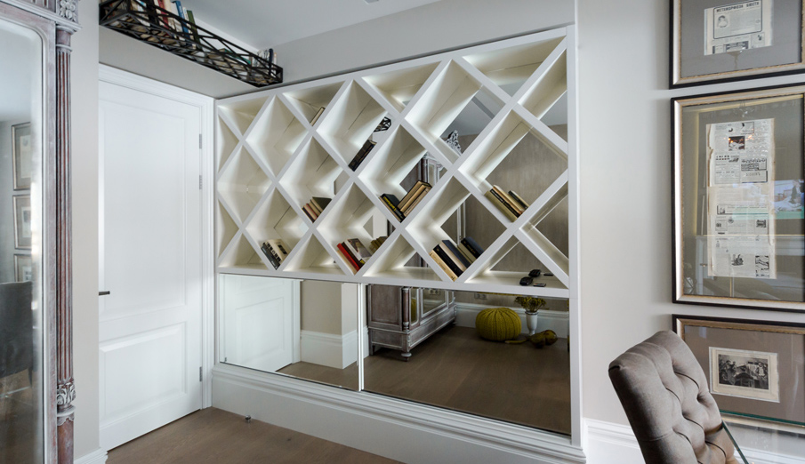 Etagère diamants dans le salon