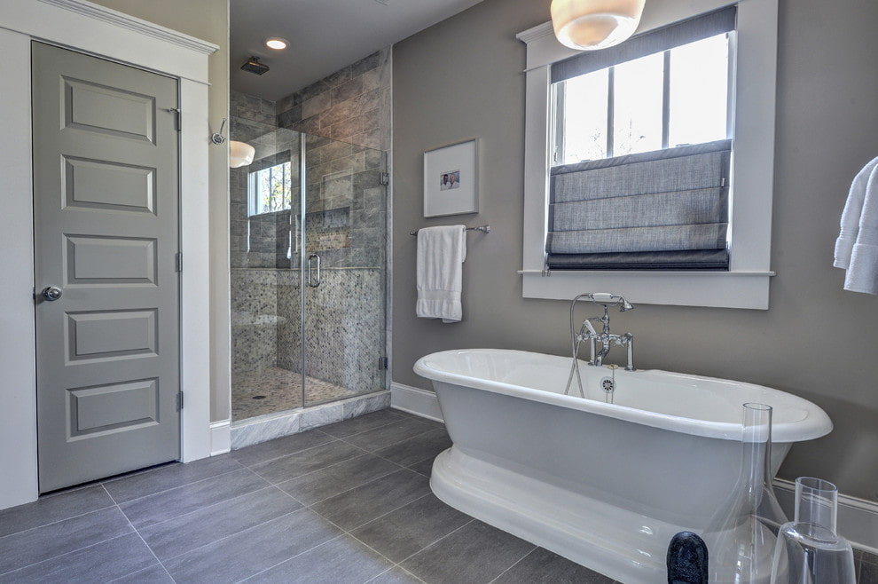 pintu bilik kelabu kelabu