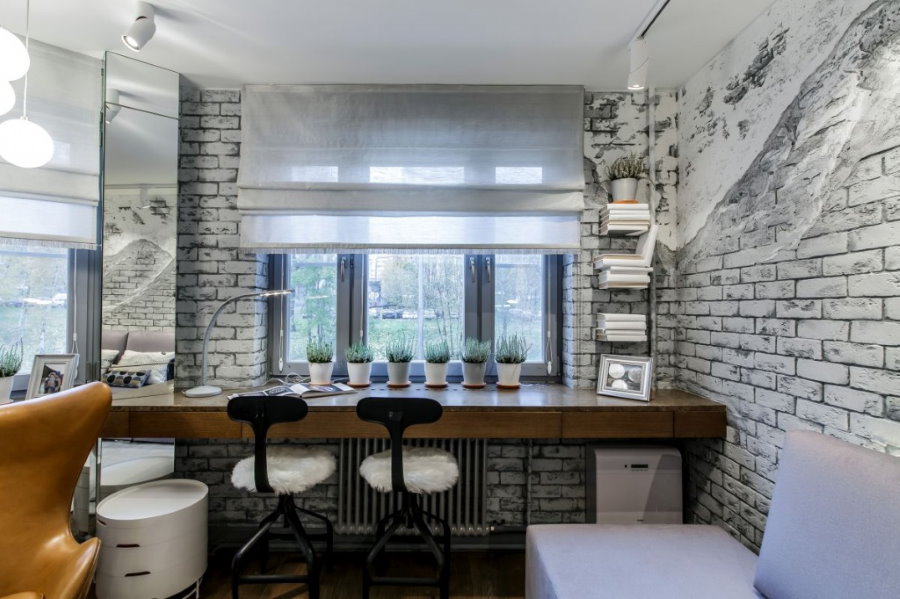 Meja loteng gaya ambang kayu