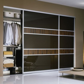 armoire pour des idées de design de chambre