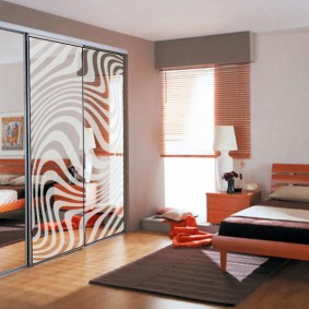 armoire pour une photo d'intérieur de chambre